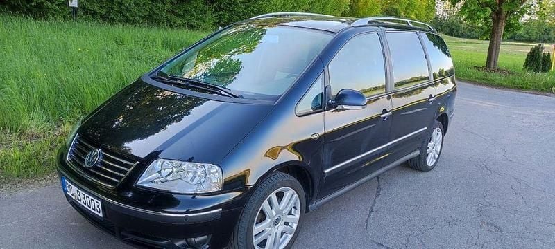 Blau Gebraucht 2006 VW Sharan Trendline Van / Kleinbus | 3.299 € (Guter Preis) - Bild 1/4