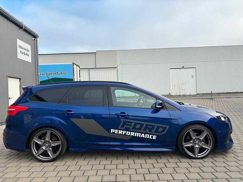 Gebraucht Ford Focus Performance Edition 182 PS (133 kW) 2018 Blau Kombi