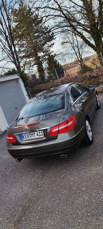 Second-hand Mercedes E350 292 CP (214 kW) 2010 Maro Coupe