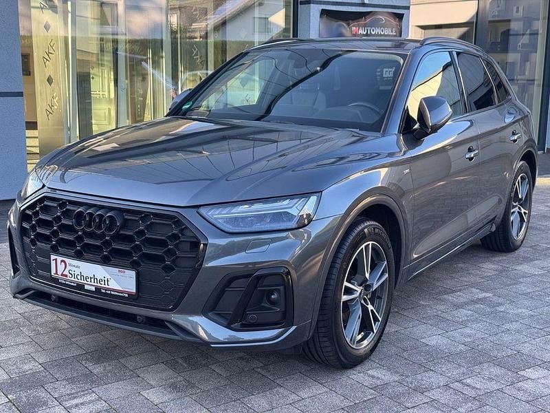 Grau Gebraucht 2022 Audi Q5 S-Line SUV | 29.990 € (Fairer Preis) - Bild 1/4