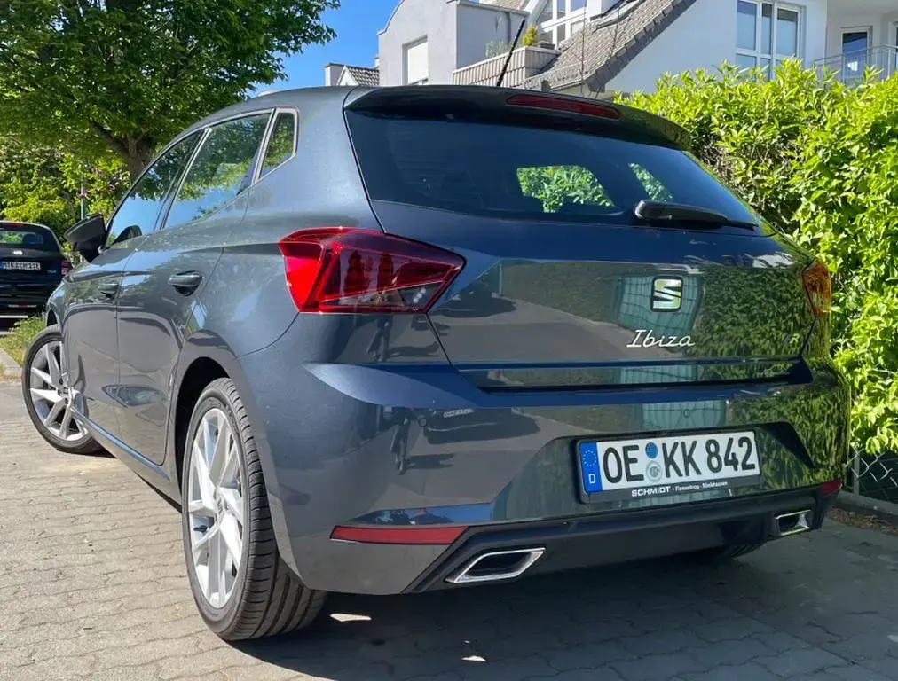 Gebraucht Seat Ibiza FR 110 PS (80 kW) 2023 Grau Kleinwagen
