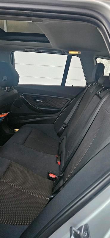 Gebraucht BMW 328 245 PS (180 kW) 2012 Silber Kombi