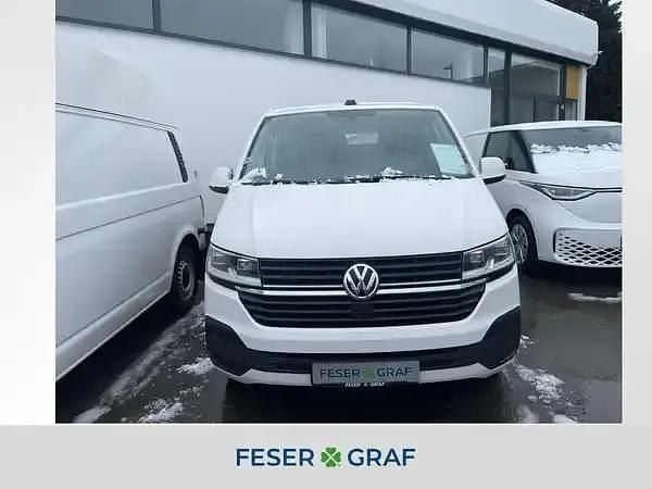 Gebraucht VW T6.1 150 PS (110 kW) 2020 Candyweiß Van