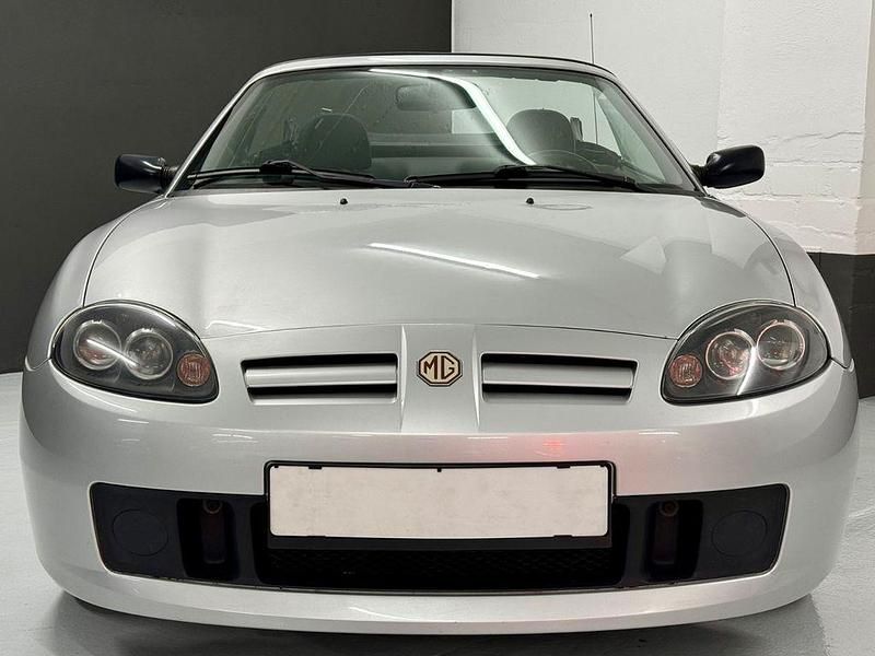 Gebraucht MG TF 116 PS (85 kW) 2005 Silber Cabrio