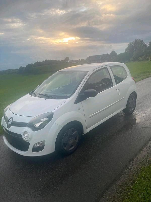 Weiß Gebraucht 2012 Renault Twingo Kleinwagen | 4.100 € - Bild 1/4
