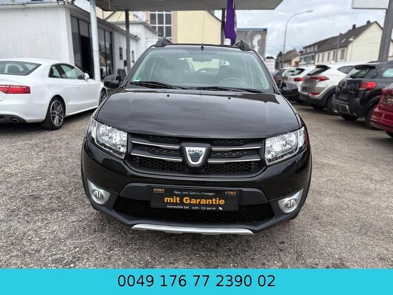 Gebraucht Dacia Sandero Prestige 90 PS (66 kW) 2013 Schwarz SUV