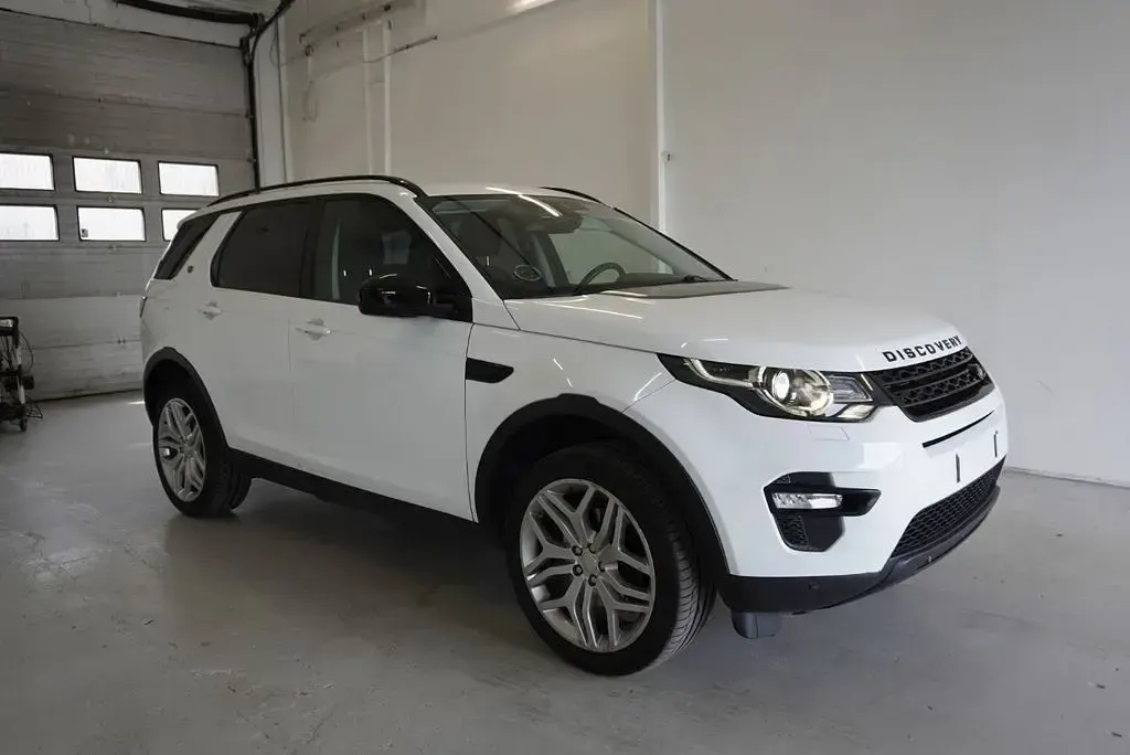Gebraucht Land Rover Discovery Sport 150 PS (110 kW) 2020 Weiß SUV
