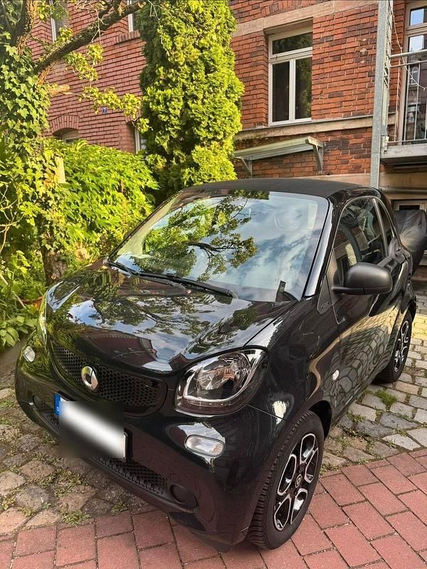 Schwarz Gebraucht 2019 Smart ForTwo Coupé Passion Coupé | 11.999 € (Fairer Preis) - Bild 1/4