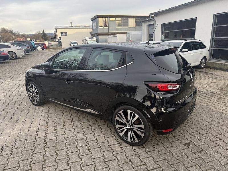Gebraucht Renault Clio IV Initiale Paris 118 PS (86 kW) 2018 Schwarz Limousine