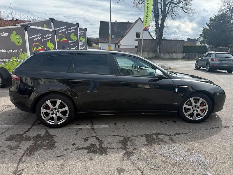 Gebraucht Alfa Romeo 159 185 PS (136 kW) 2008 Schwarz Kombi