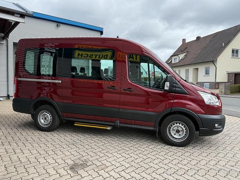 Gebraucht Ford Transit 130 PS (95 kW) 2021 Rot Van / Kleinbus