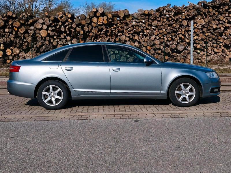 Gebraucht Audi A6 190 PS (139 kW) 2011 Grau Limousine