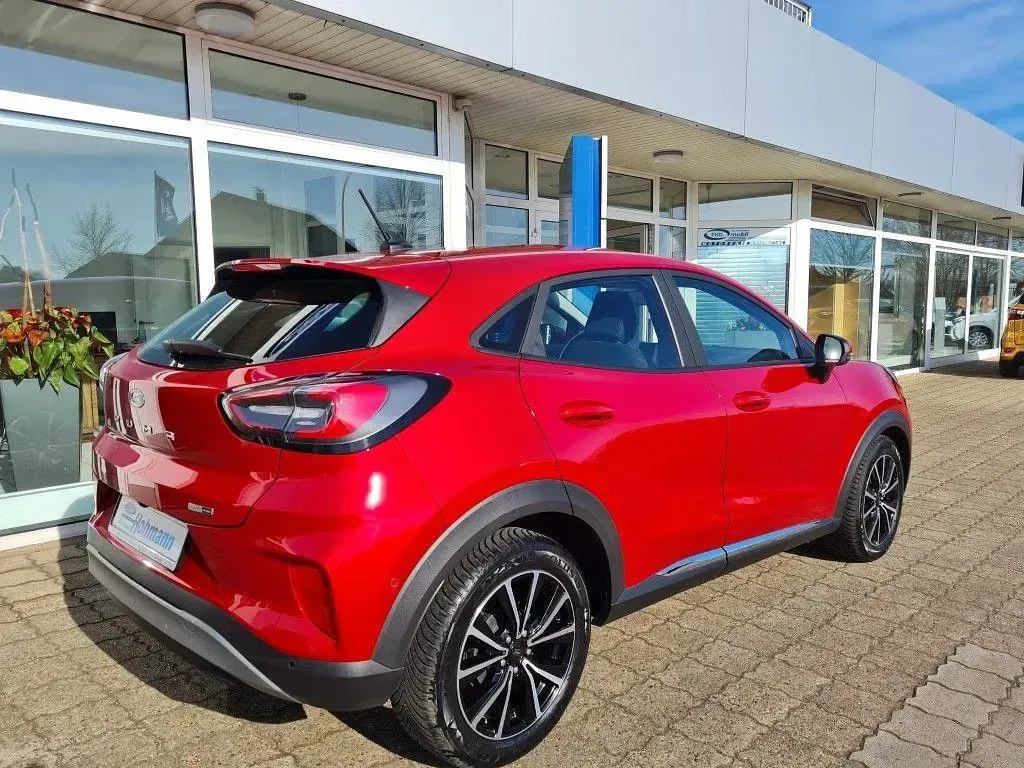 Gebraucht Ford Puma Titanium 125 PS (91 kW) 2023 Rot SUV
