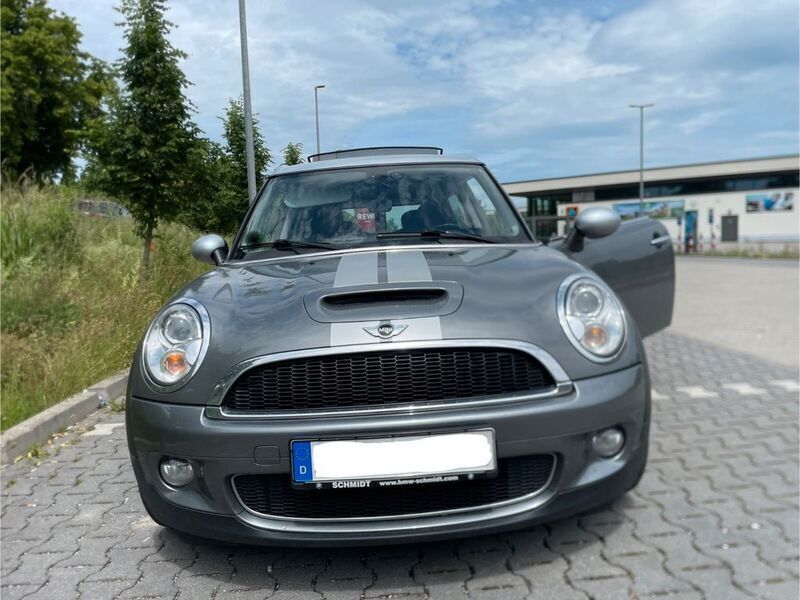 Silber Gebraucht 2007 Mini Cooper S Clubman Kombi | 8.500 € (Teuer) - Bild 1/4