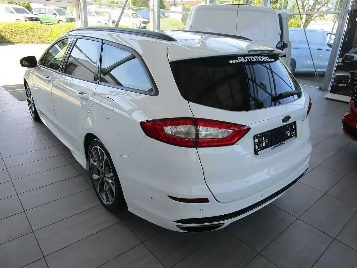 Używany Ford Mondeo ST-Line 203 KM (149 kW) 2017 Biały Kombi