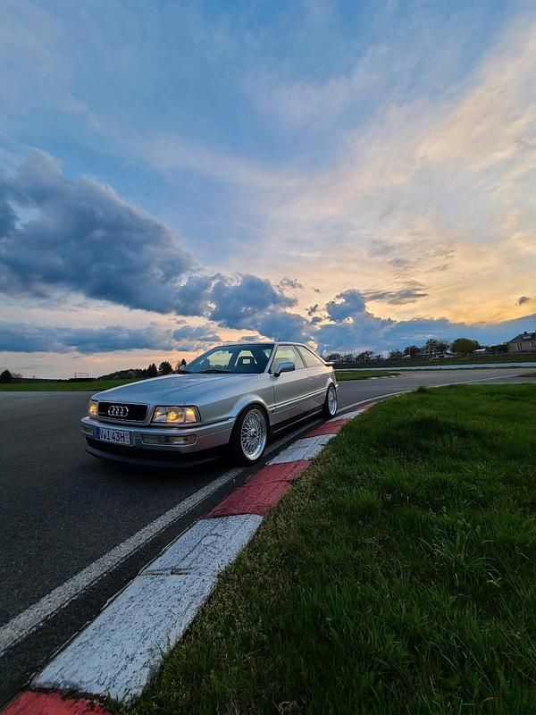 Silber Gebraucht 2022 Audi Coupé Coupé | 13.500 € - Bild 1/4