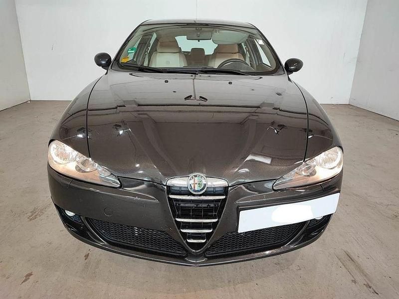 Gebraucht Alfa Romeo 147 105 PS (77 kW) 2006 Schwarz Kleinwagen