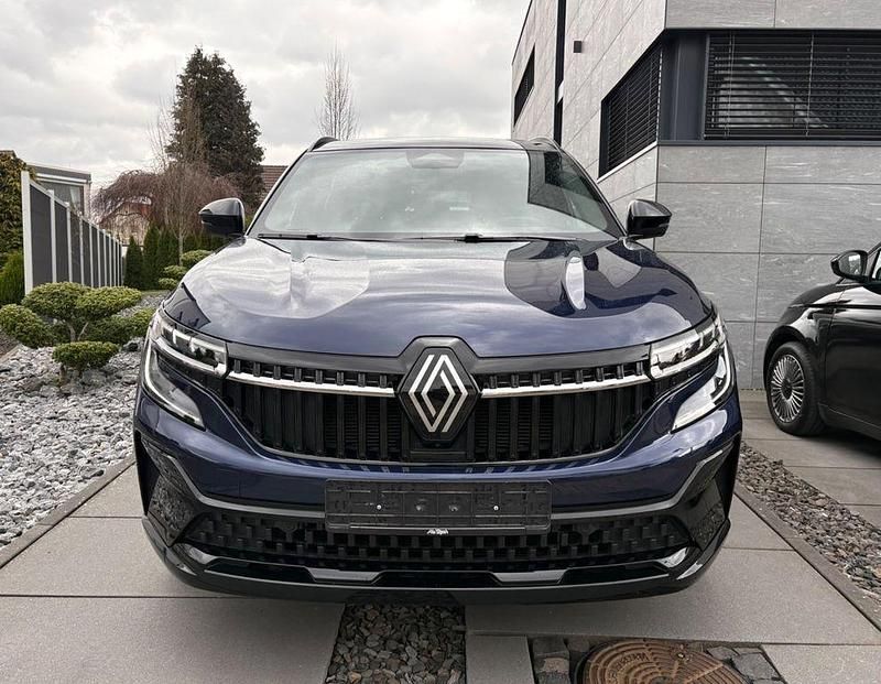 Gebraucht Renault Espace Iconic 131 PS (96 kW) 2024 Blau SUV