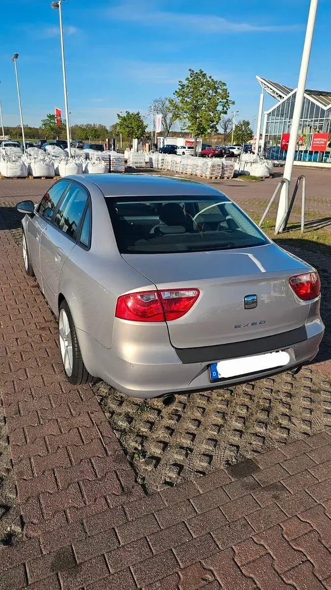 Gebraucht Seat Exeo 200 PS (147 kW) 2010 Silber Limousine