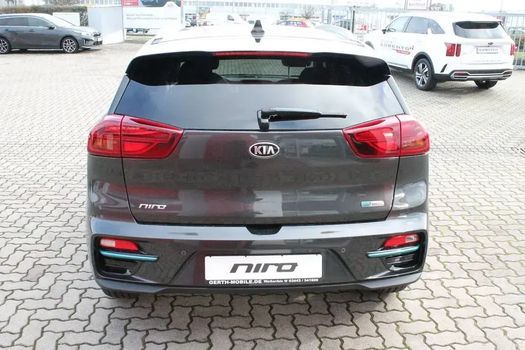 Gebraucht Kia Niro 100 kW (136 PS) 2021 Grau SUV
