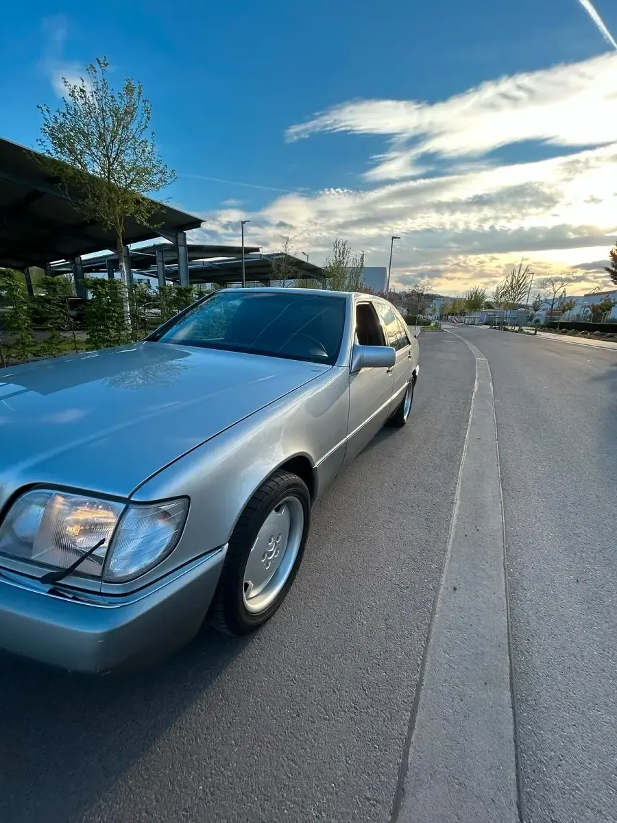 Gebraucht Mercedes 500 SE 326 PS (239 kW) 1991 Silber Limousine
