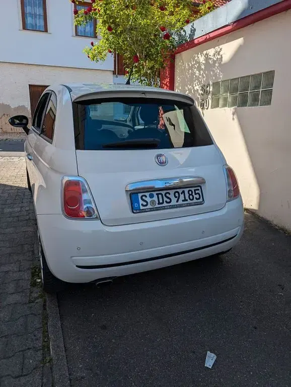Gebraucht Fiat 500 Lounge 69 PS (50 kW) 2012 Weiß Kleinwagen