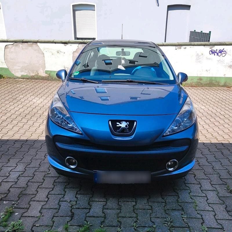 Gebraucht Peugeot 207 95 PS (69 kW) 2007 Grau Kleinwagen
