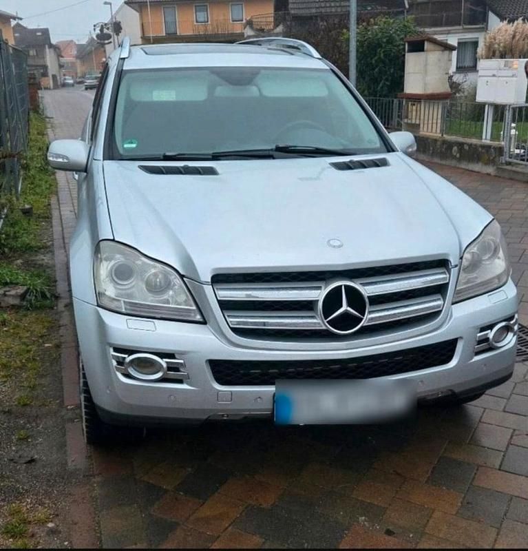 Gebraucht Mercedes GL320 224 PS (164 kW) 2009 Silber SUV