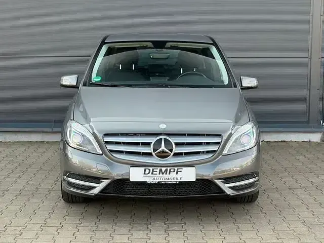 Brugt Mercedes B200 156 HK (114 kW) 2012 Grå MPV