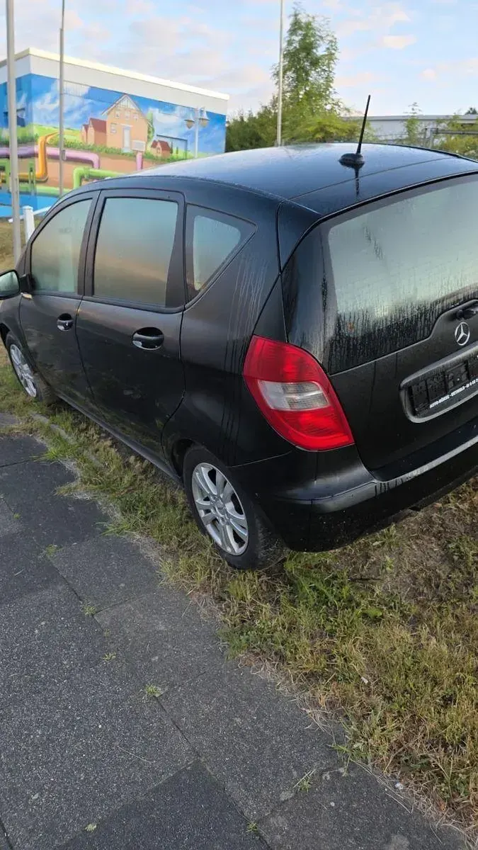 Gebraucht Mercedes A150 Avantgarde 95 PS (69 kW) 2009 Schwarz Van / Kleinbus