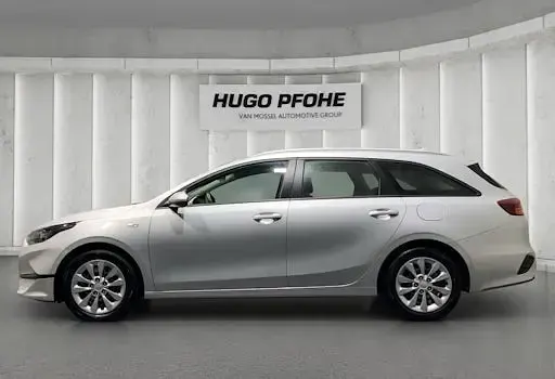 Gebraucht Kia Ceed Sportswagon Vision 101 PS (74 kW) 2023 Silber Kombi