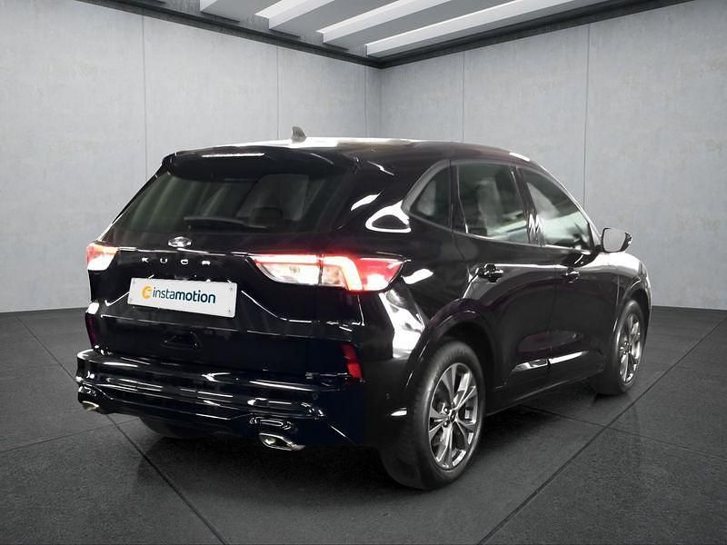 Gebraucht Ford Kuga 150 PS (110 kW) 2024 Schwarz SUV