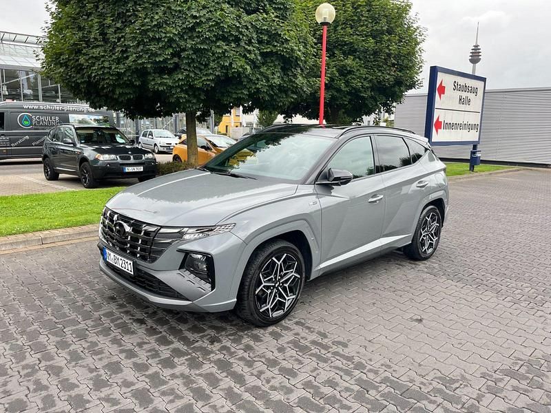 Grau Gebraucht 2022 Hyundai Tucson N Line SUV | 28.990 € (Fairer Preis) - Bild 1/4