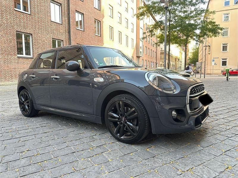 Grau Gebraucht 2018 Mini Cooper S Kleinwagen | 19.900 € (Fairer Preis) - Bild 1/4
