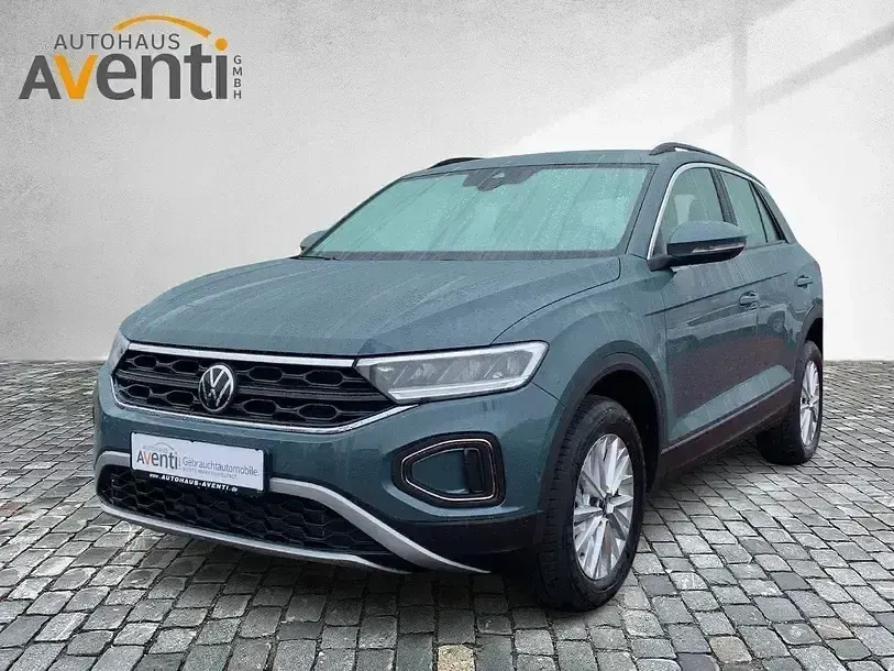 Neu VW T-Roc Life 116 PS (85 kW) 2026 Blau SUV