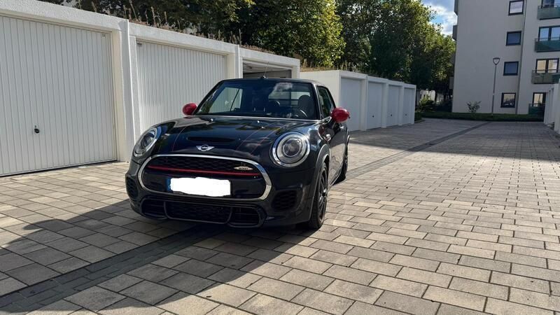 Schwarz Gebraucht 2016 Mini John Cooper Works Cabriolet Cabrio | 19.790 € (Fairer Preis) - Bild 1/4