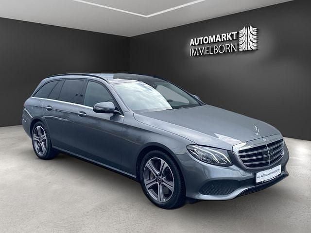 Grau Gebraucht 2019 Mercedes E400 Kombi | 24.950 € (Superpreis) - Bild 1/4