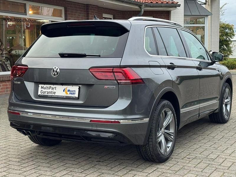 Gebraucht VW Tiguan Highline 150 PS (110 kW) 2018 Grau SUV