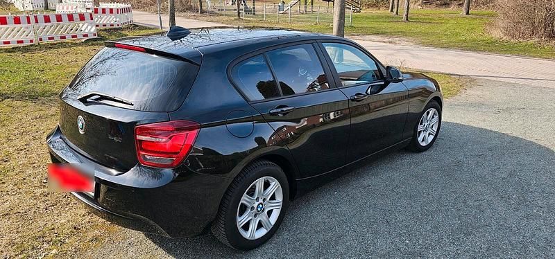 Gebraucht BMW 116 136 PS (100 kW) 2013 Schwarz Kleinwagen