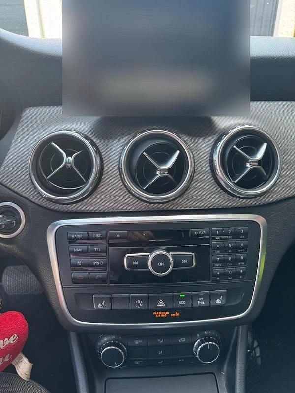 Gebraucht Mercedes GLA200 156 PS (114 kW) 2014 Grau SUV