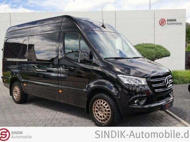 Gebraucht Mercedes Sprinter 190 PS (139 kW) 2023 Schwarz Van