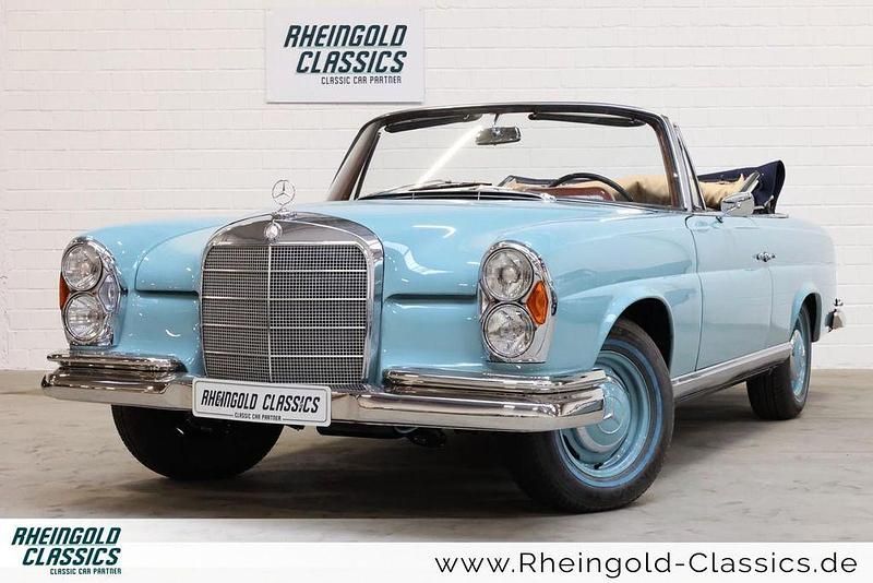 Horizontblau Gebraucht 1966 Mercedes 250 SE Cabrio | 139.400 € - Bild 1/3