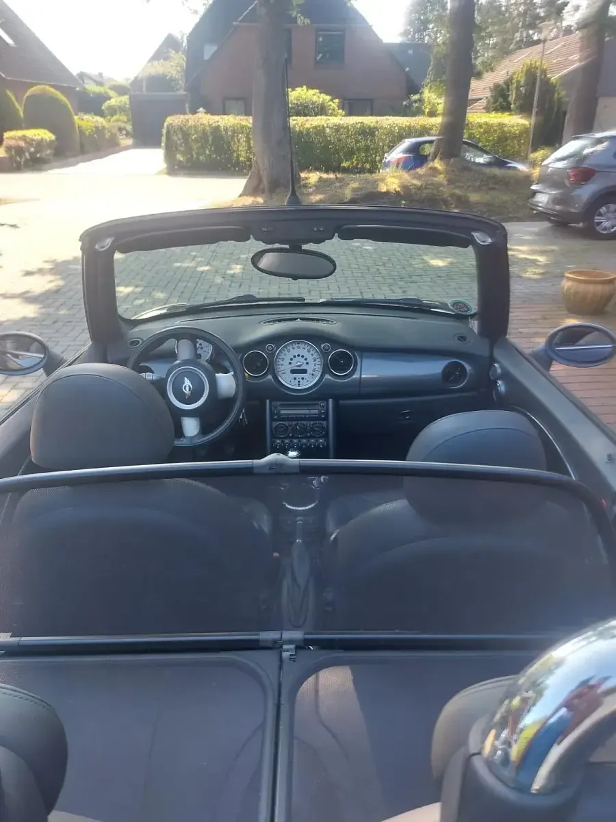 Gebraucht Mini Cooper Cabriolet 116 PS (85 kW) 2005 Schwarz Cabrio