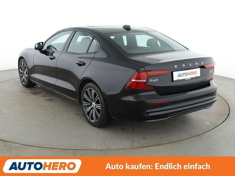 Gebraucht Volvo S60 Ultimate 250 PS (183 kW) 2023 Schwarz Limousine