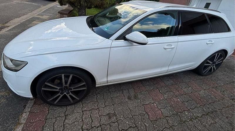 Weiß Gebraucht 2013 Audi A6 Kombi | 16.500 € (Teuer) - Bild 1/4