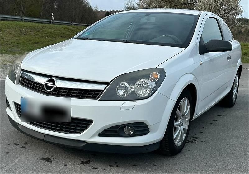 Gebraucht Opel Astra GTC 90 PS (66 kW) 2009 Weiß Coupé