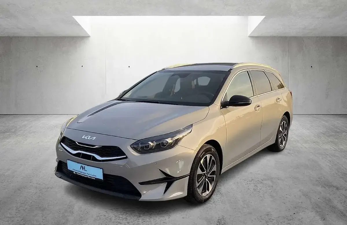 Nowe Kia Ceed 101 KM (74 kW) 2025 Szary Hatchback
