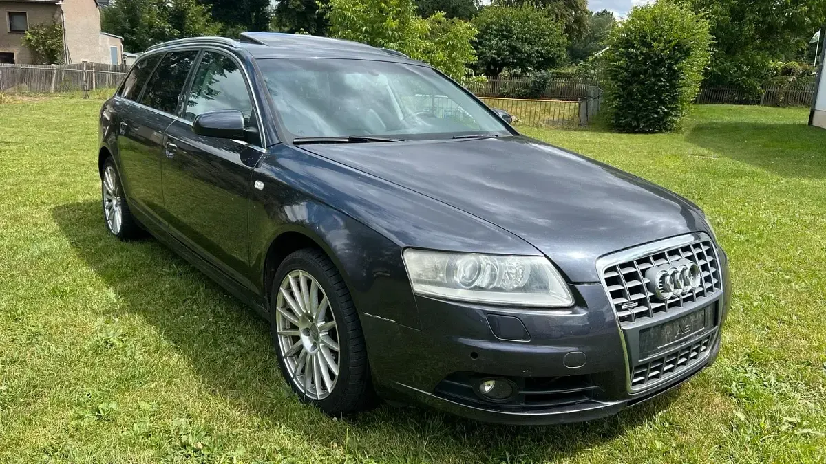 Gebraucht Audi A6 177 PS (130 kW) 2004 Blau Kombi