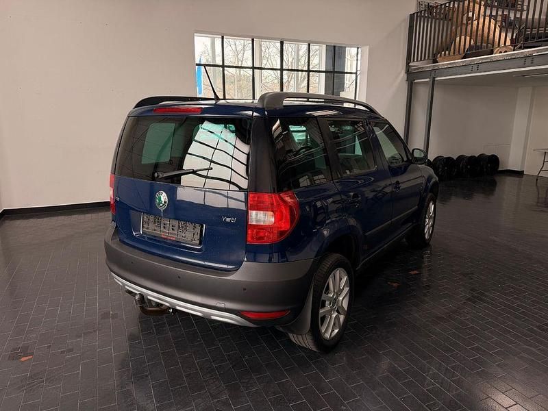 Gebraucht Skoda Yeti Plus Edition 110 PS (80 kW) 2012 Blau SUV