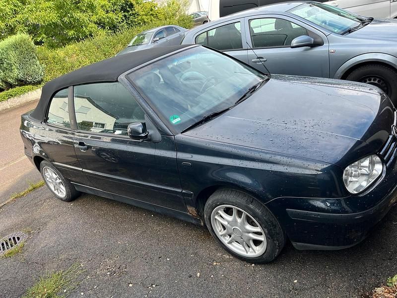 Blau Gebraucht 1999 VW Golf Cabriolet Cabrio | 1.299 € (Superpreis) - Bild 1/4
